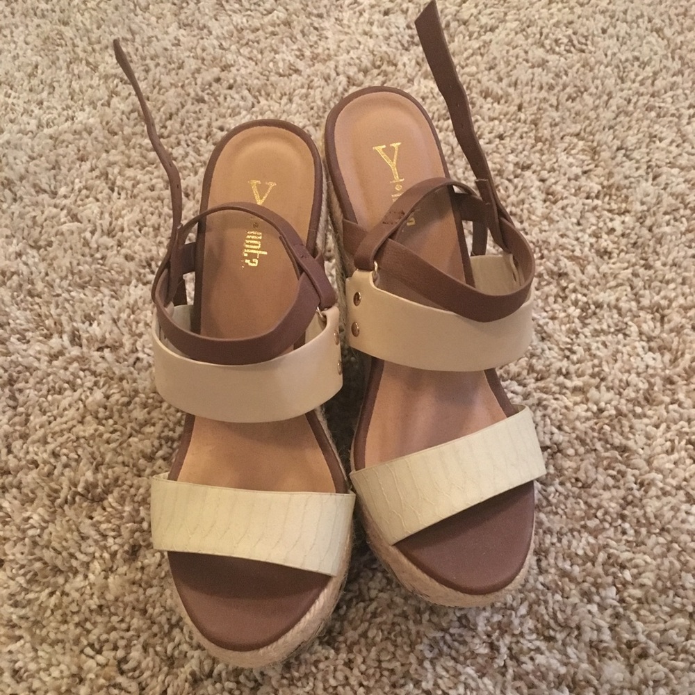Wicker Wedge Strappy Tan and Brown Heels - NWOT